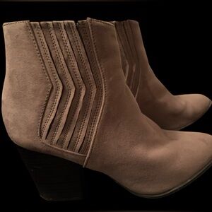 Qupid Suede Ankle Boots – Taupe / Sand Color